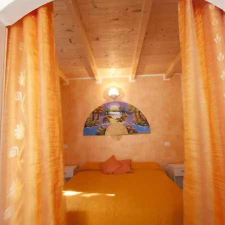 Orange Apartman Marina di Mancaversa